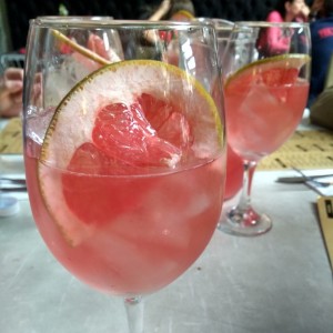 tinto de verano rosado