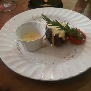 lomo en salsa de queso azul