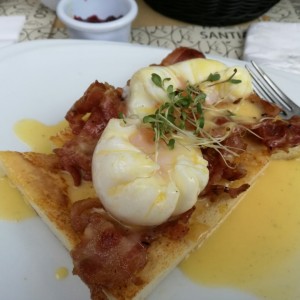Huevos Benedectine