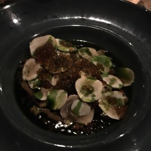 pescado y hongos