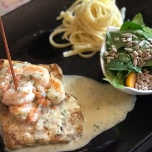 corvina con salpicon de camaron