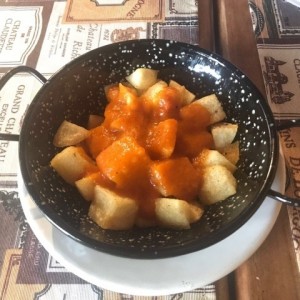 Patatas bravas