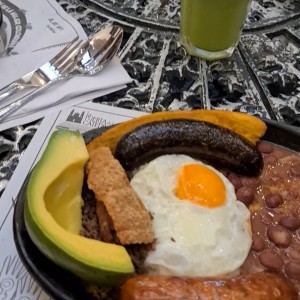 Bandeja Paisa 