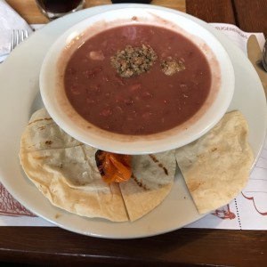 Enchilada con carne molida