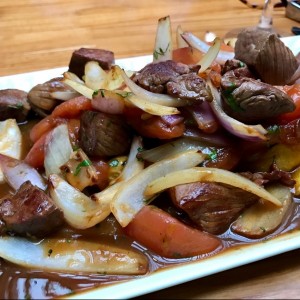 lomo saltado