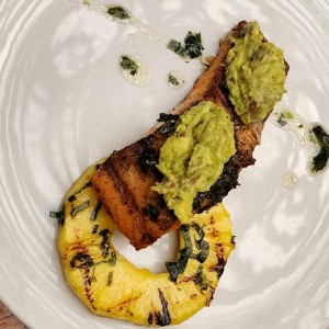 Salmon Hawaiano