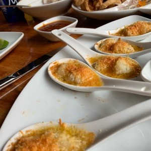 Scalops a la parmesana