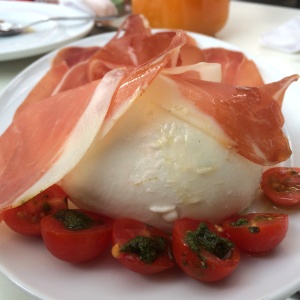 Prosciutto E Bufa