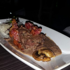 filet mignon en salsa de la casa