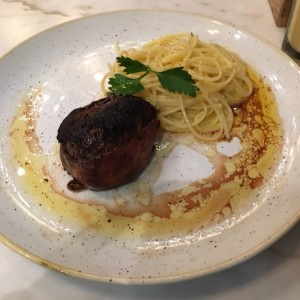 Lomo con tocineta