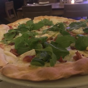 pizza prossiuto