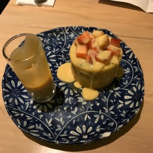 Tarta de fresas y te verde