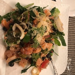 ensalada libre de la barra
