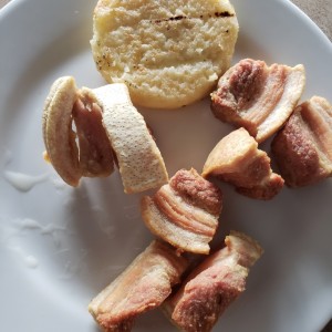 chicharrones 