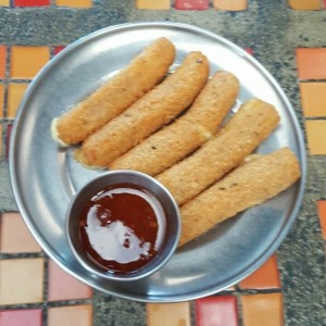 Mozzarella fingers 