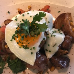 Lomo saltado