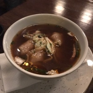 sopa wontons