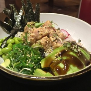 Ahi tuna tataki poke