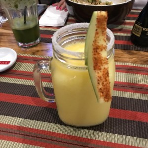 jugo de mango biche