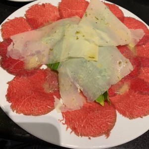 Carpaccio de res