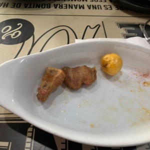 Chicharrones con papa criolla