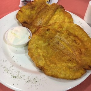 Patacones con suero