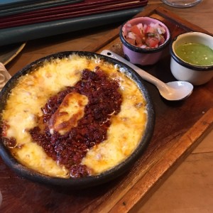 queso y chorizo 