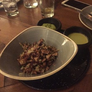 chicharrron de atun
