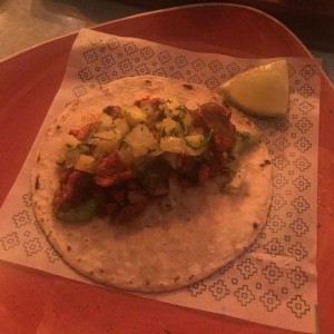 Taco al pastor