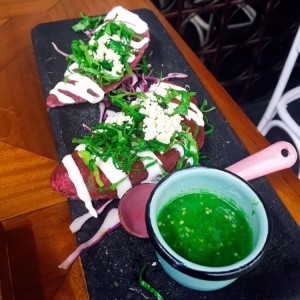 Doraditas de huitlacoche y epazote