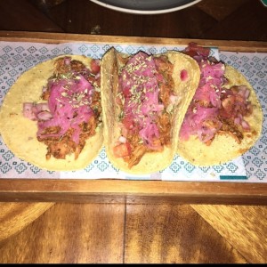 Taco de cochinita de pibil