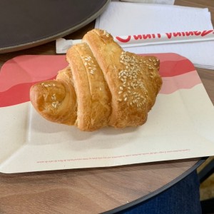 Croissant jamon y queso
