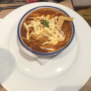 sopa de tortillas