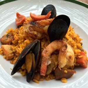 Paella de la casa