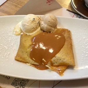 Crepe de Arequipe con Helado