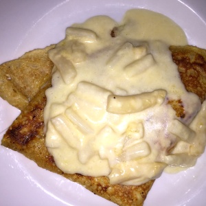 Crepe de Jamon y Queso con Esparragos