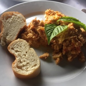 Huevos revueltos