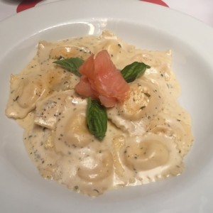 Raviolis di Salmone
