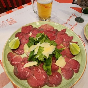 Carpaccio de res