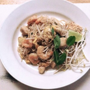 phad thai de camarones.