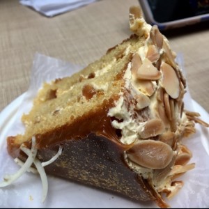 Torta Amaretto - Almendras