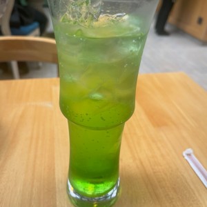 Manzana en cage paris