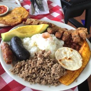 Media bandeja paisa