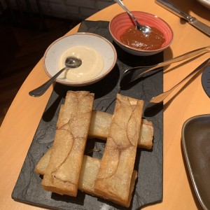 Patatas bravas
