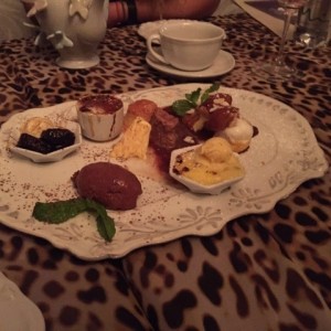 sampler de postres