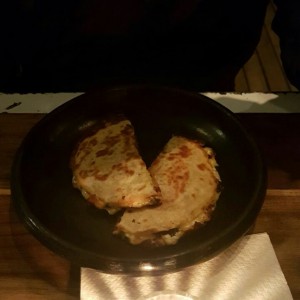 quesadilla "gigante"