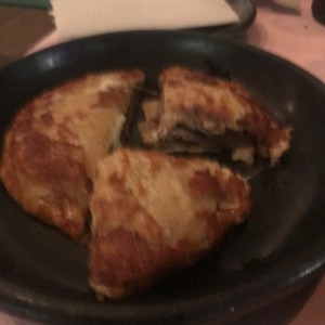 quesadilla de carne asada