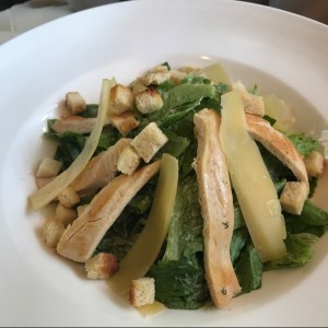 Ensalada caesar