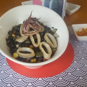 arroz con tinta de calamar 