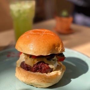 Hamburguesa Canasto